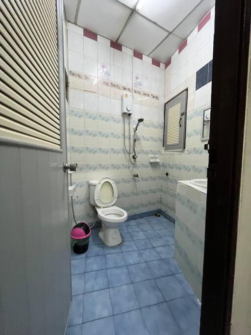 Room101 In Wanna Apartment Pattaya Buitenkant foto